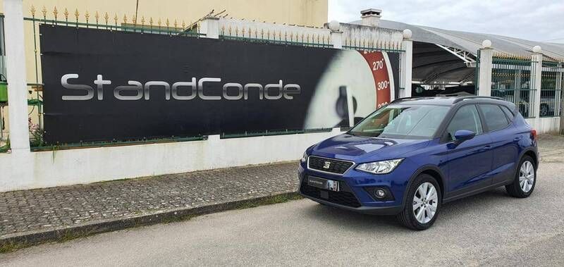 Azul Usado 2019 Seat Arona XCELLENCE SUV | € 15.900 (Preço justo) - Imagem 1/4