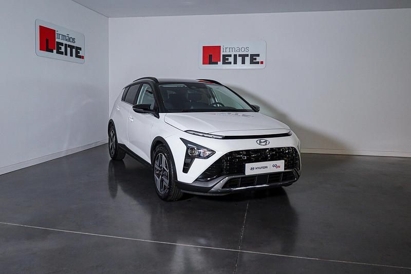 Branco Usado 2024 Hyundai Bayon Premium SUV | € 21.900 (Preço justo) - Imagem 1/4