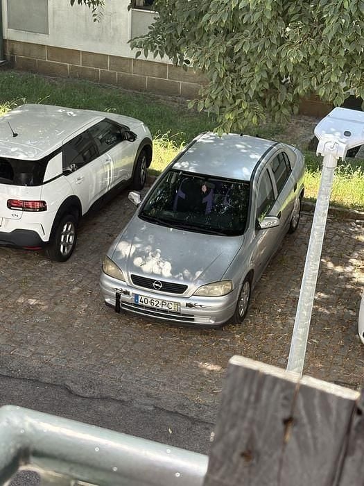 Usado 2000 Opel Astra Sedan | € 1.000 (Bom preço) - Imagem 1/4