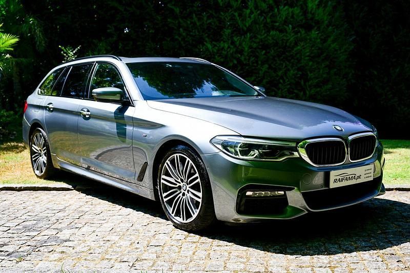 Cinza Usado 2017 BMW 520 Carrinha | € 27.900 - Imagem 1/4
