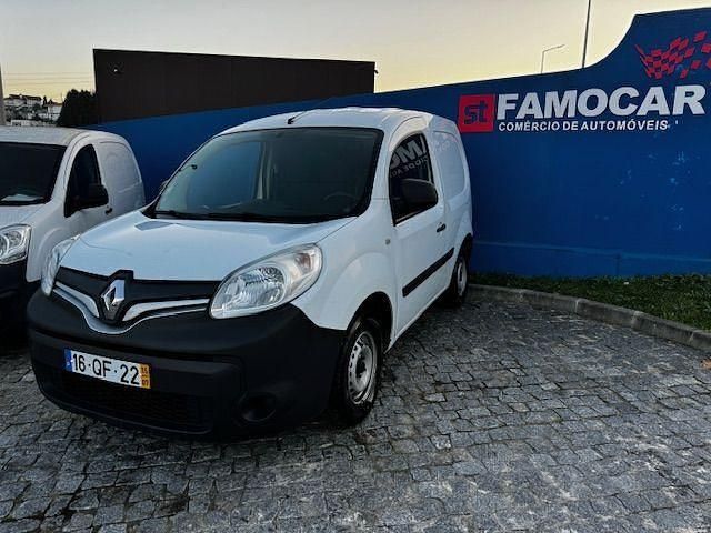 Branco Usado 2015 Renault Kangoo Sedan | € 8.980 (Bom preço) - Imagem 1/4