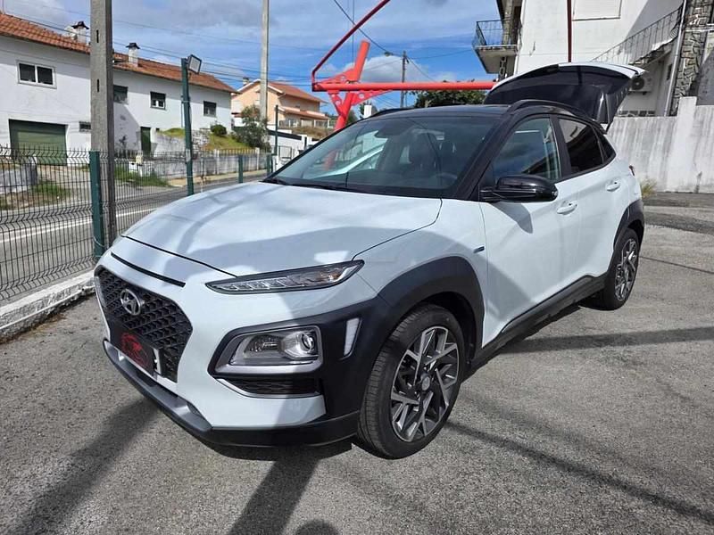 Branco Usado 2020 Hyundai Kauai SUV | € 22.900 - Imagem 1/4
