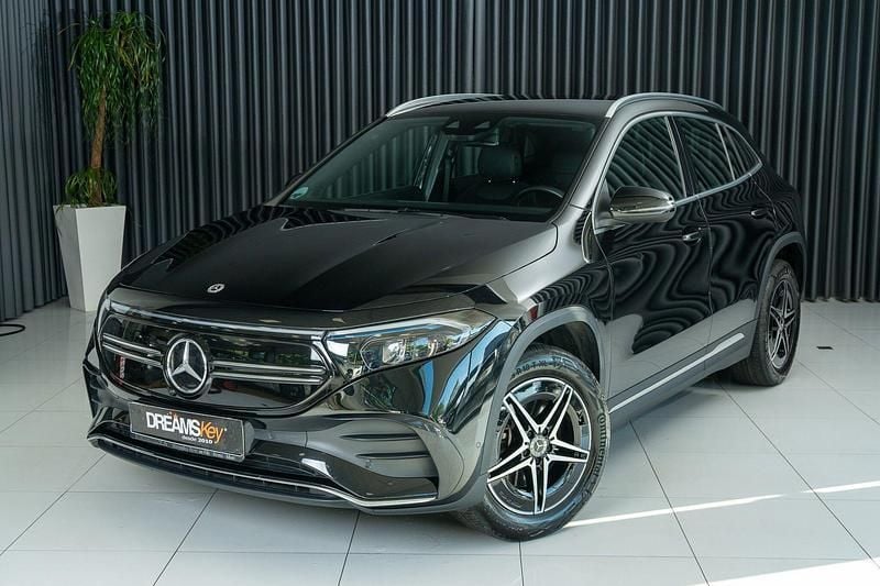 Preto Usado 2023 Mercedes EQA250 AMG line SUV | € 38.800 (Preço justo) - Imagem 1/4