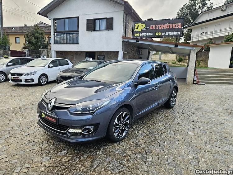 Preto Usado 2015 Renault Mégane III Bose Edition | € 8.800 (Super Preço) - Imagem 1/1