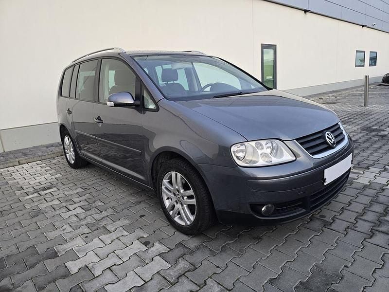Usado VW Touran 140 HP (102 kW) 2006 Monovolume