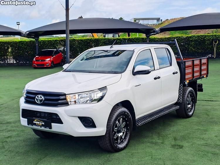 Branco Usado 2020 Toyota HiLux Pickup | € 36.499 (Caro) - Imagem 1/1