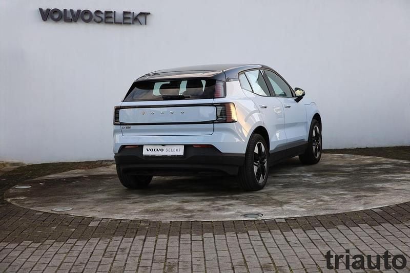 Usado Volvo EX30 Plus 200 kW (272 HP) 2024 Cinzento SUV
