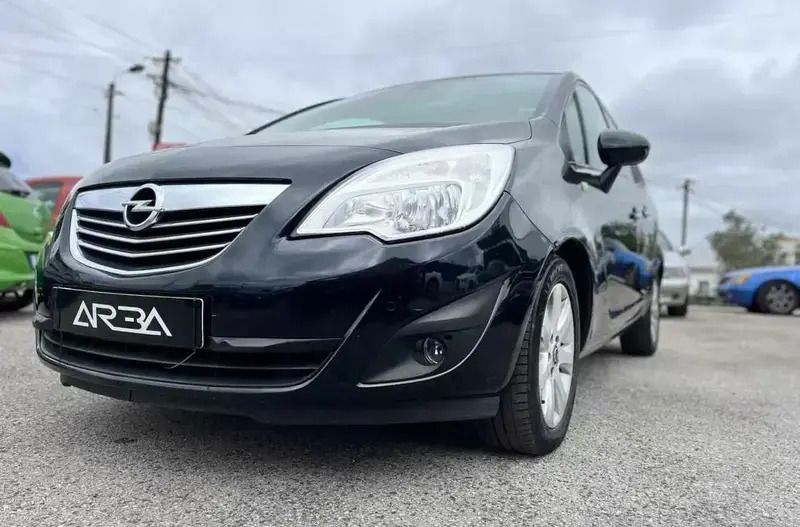 Preto Usado 2012 Opel Meriva Design Edition Monovolume | € 8.990 (Preço elevado) - Imagem 1/4