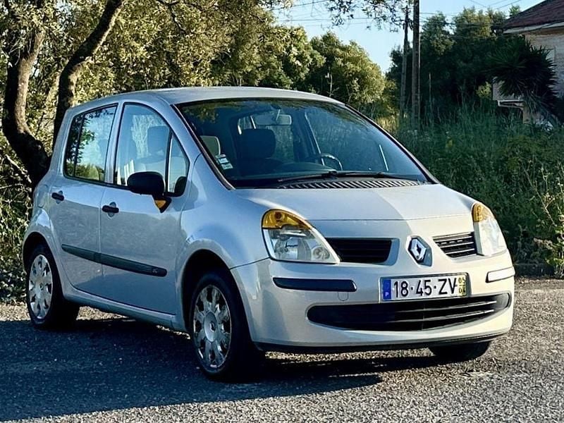 Usado 2005 Renault Modus Monovolume | € 1.500 (Preço justo) - Imagem 1/4