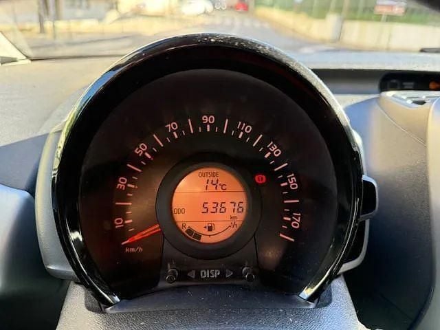 Usado Peugeot 108 Active 69 HP (50 kW) 2017 Preto Citadino