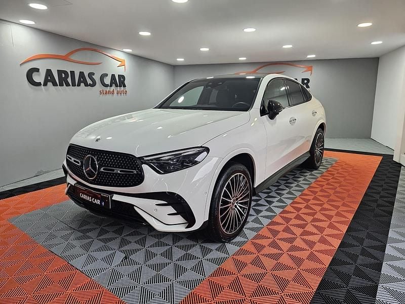 Usado Mercedes GLC300 AMG line 333 HP (244 kW) 2024 Branco Coupé