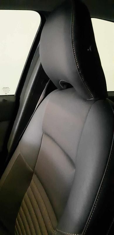 Usado Volvo S40 109 HP (80 kW) 2008 Preto Sedan