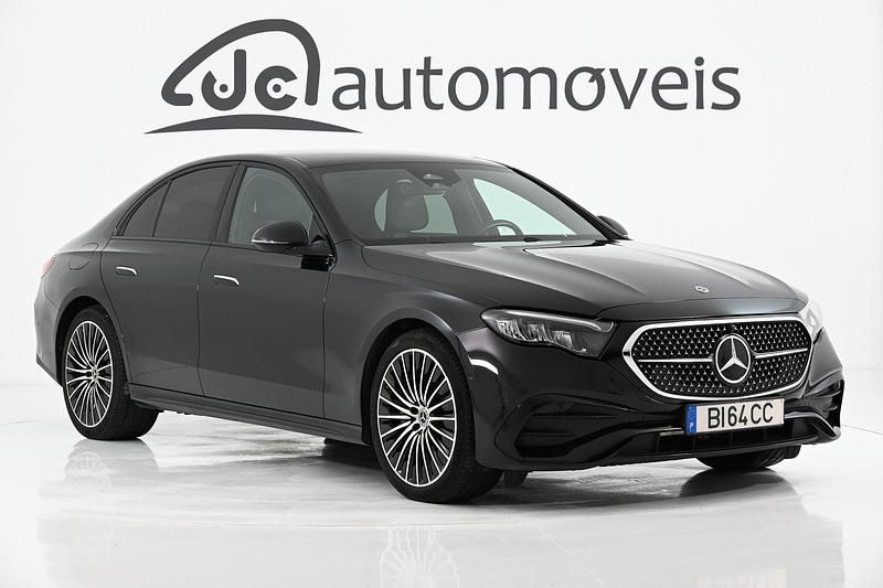 Usado Mercedes E300 AMG line 320 HP (235 kW) 2024 Preto Sedan