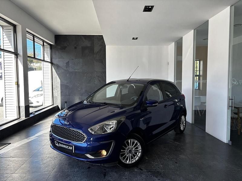 Usado Ford Ka Ultimate 85 HP (62 kW) 2019 Azul Sedan