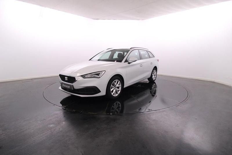 Branco Usado 2024 Seat Leon ST Carrinha | € 24.450 (Caro) - Imagem 1/4