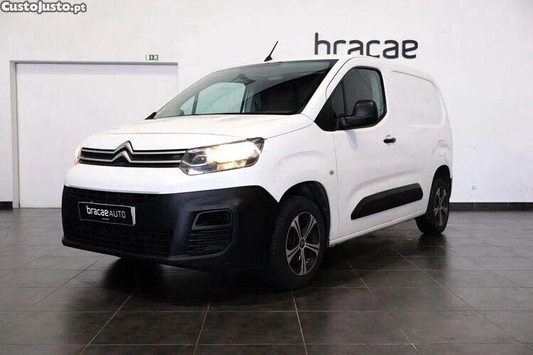 Branco Usado 2019 Citroën Berlingo Monovolume | € 10.900 (Preço justo) - Imagem 1/1