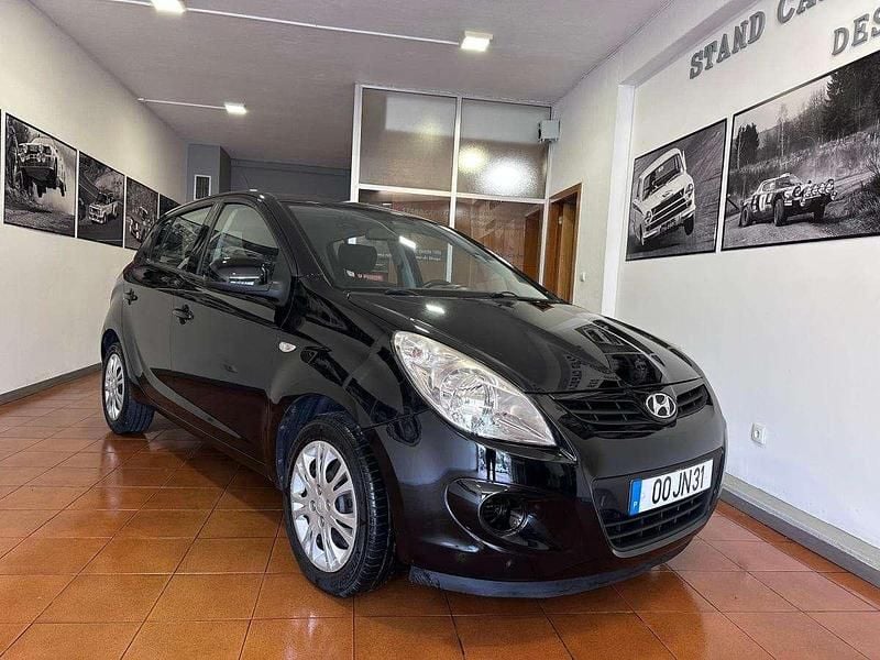 Preto Usado 2010 Hyundai i20 Comfort | € 5.700 - Imagem 1/4