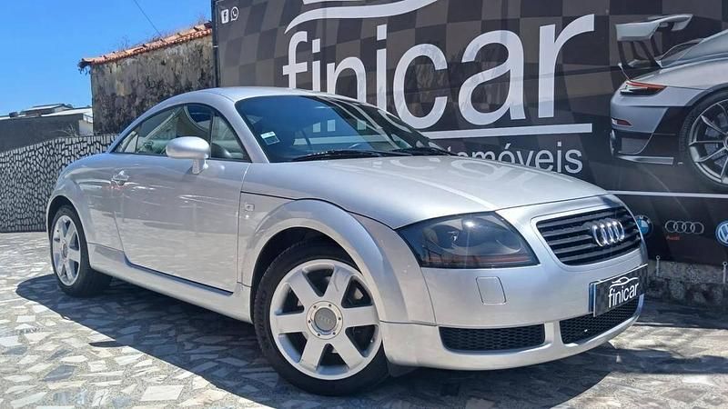 Cinza Usado 2002 Audi TT Coupé | € 11.750 - Imagem 1/4