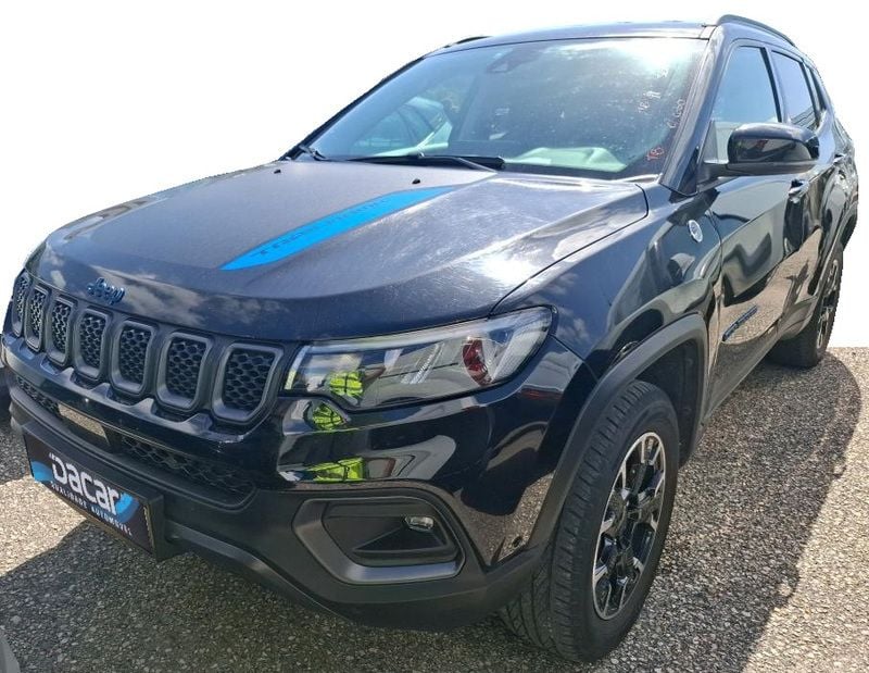 Preto Usado 2022 Jeep Compass Trailhawk SUV | € 26.599 (Preço justo) - Imagem 1/4
