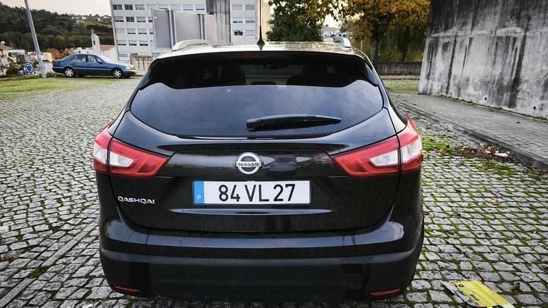 Preto Usado 2015 Nissan Qashqai SUV | € 11.500 (Super Preço) - Imagem 1/4