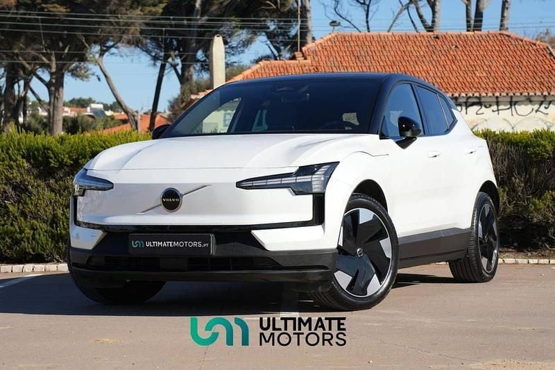 Preto Usado 2024 Volvo EX30 Plus SUV | € 36.450 (Bom preço) - Imagem 1/4