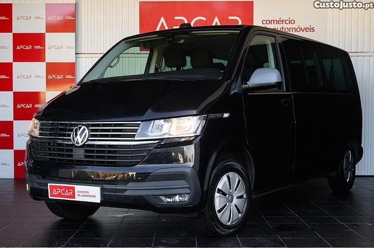 Preto Usado 2022 VW Caravelle Comfortline Monovolume | € 37.900 - Imagem 1/1