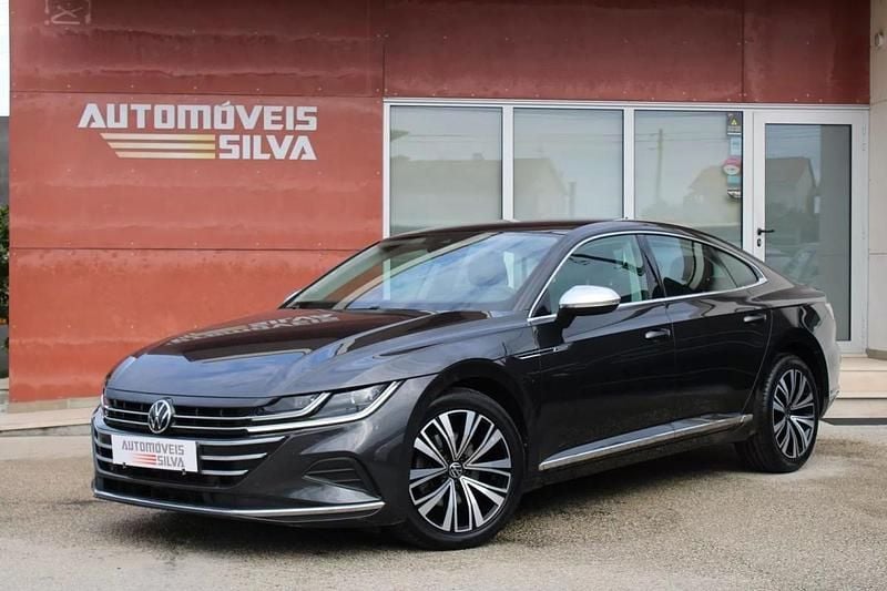 Cinzento Usado 2021 VW Arteon Elegance Sedan | € 25.990 (Preço justo) - Imagem 1/4