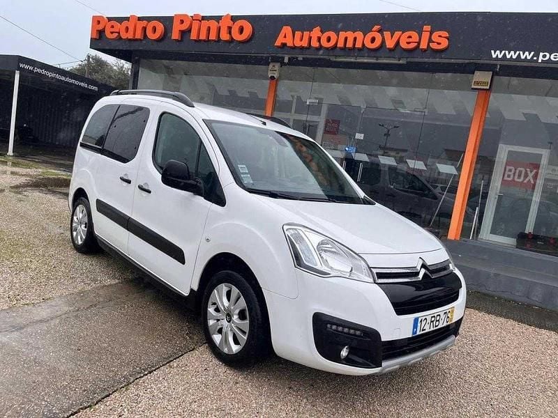 Usado Citroën Berlingo XTR 120 HP (88 kW) 2016 Branco Monovolume