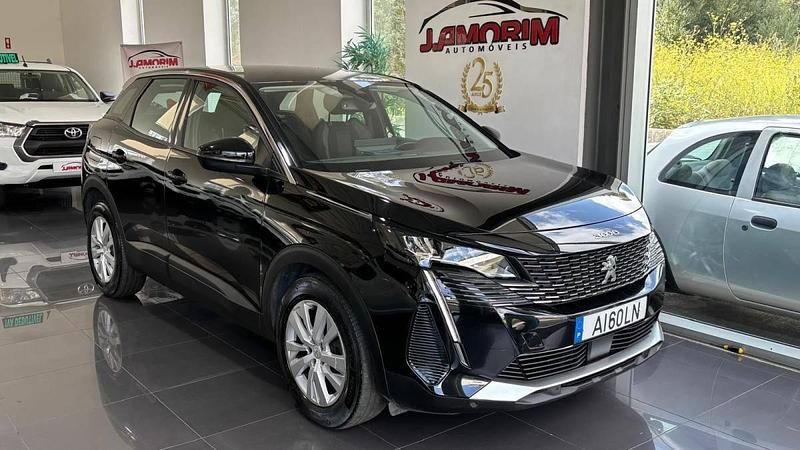 Usado Peugeot 3008 Active 130 HP (95 kW) 2021 Preto SUV