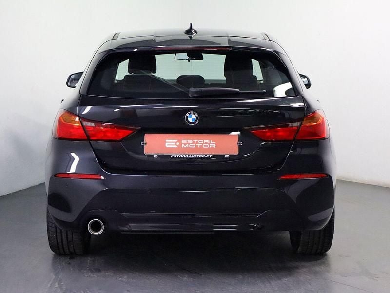 Usado BMW 116 116 HP (85 kW) 2021 Preto Citadino