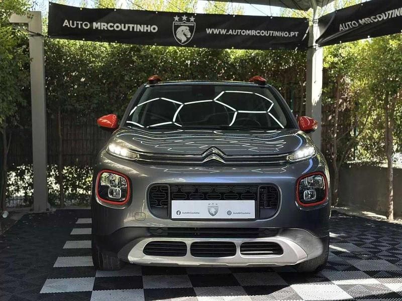 Cinza escuro Usado 2018 Citroën C3 Aircross PureTech SUV | € 11.900 (Bom preço) - Imagem 1/4