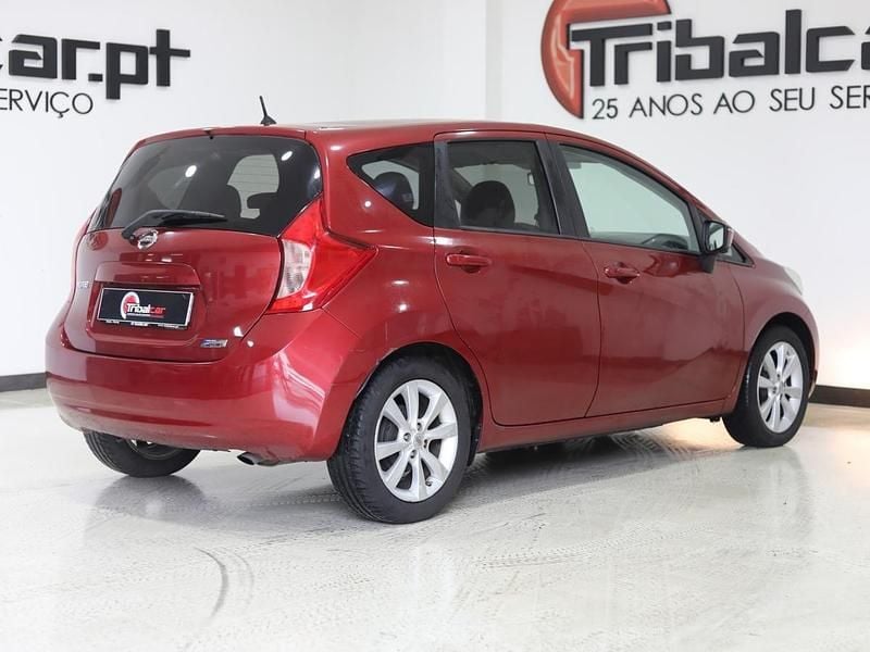 Usado Nissan Note 360º 90 HP (66 kW) 2013 Vermelho Citadino