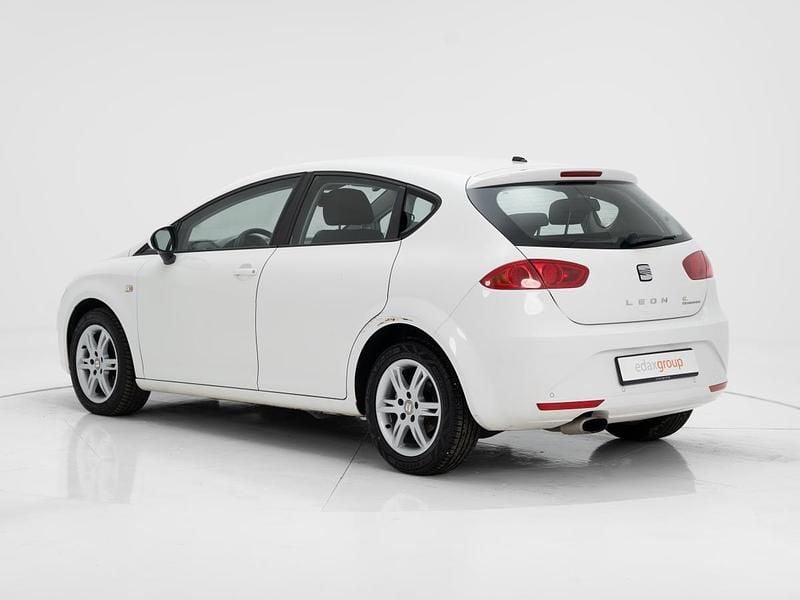 Usado Seat Leon 105 HP (77 kW) 2010 Branco Citadino