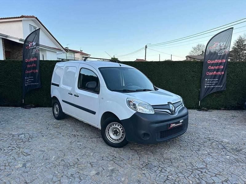 Branco Usado 2015 Renault Kangoo Sedan | € 7.698 (Preço justo) - Imagem 1/4