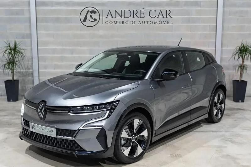 Cinza antracite Usado 2022 Renault Mégane Equilibre Citadino | € 22.450 (Super Preço) - Imagem 1/4