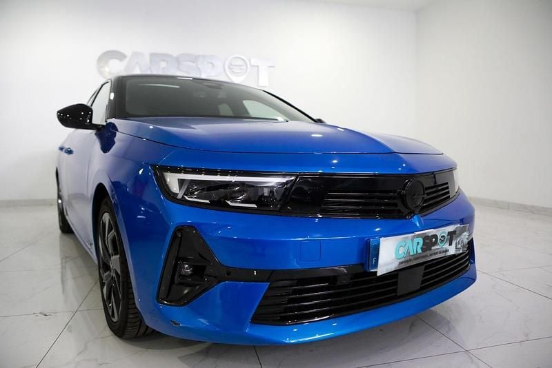 Azul Usado 2023 Opel Astra Sedan | € 24.980 (Super Preço) - Imagem 1/4