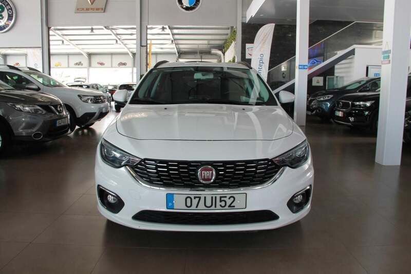 Branco Usado 2018 Fiat Tipo Wagon Carrinha | € 10.000 (Preço justo) - Imagem 1/3