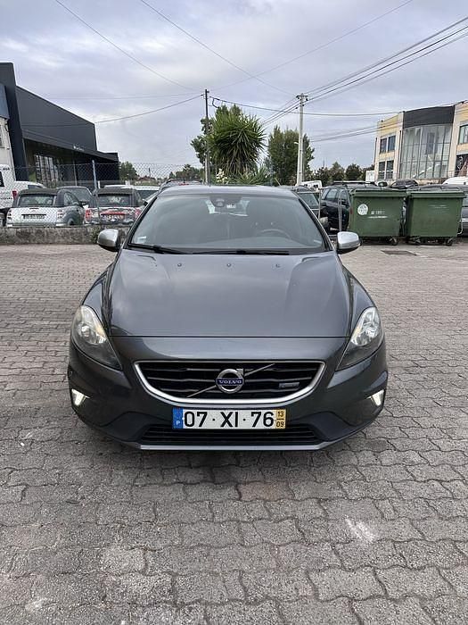 Usado 2013 Volvo V40 R-Design Carrinha | € 10.500 (Preço justo) - Imagem 1/4
