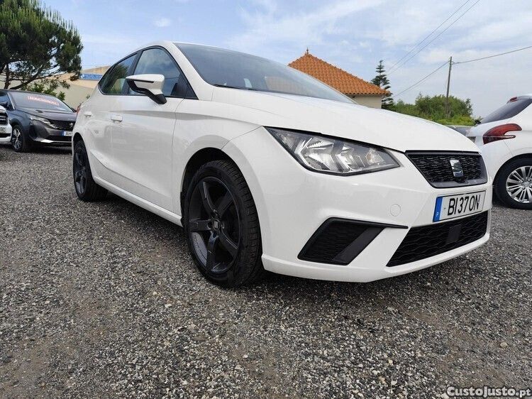 Branco Usado 2019 Seat Ibiza Style Citadino | € 13.900 (Preço justo) - Imagem 1/1