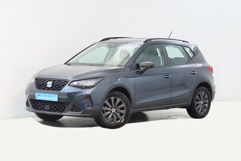 Cinzento Usado 2023 Seat Arona SUV | € 17.900 (Preço justo) - Imagem 1/2