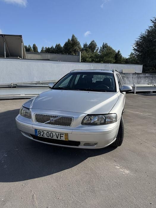 Usado 2003 Volvo V70 Carrinha | € 4.650 - Imagem 1/4