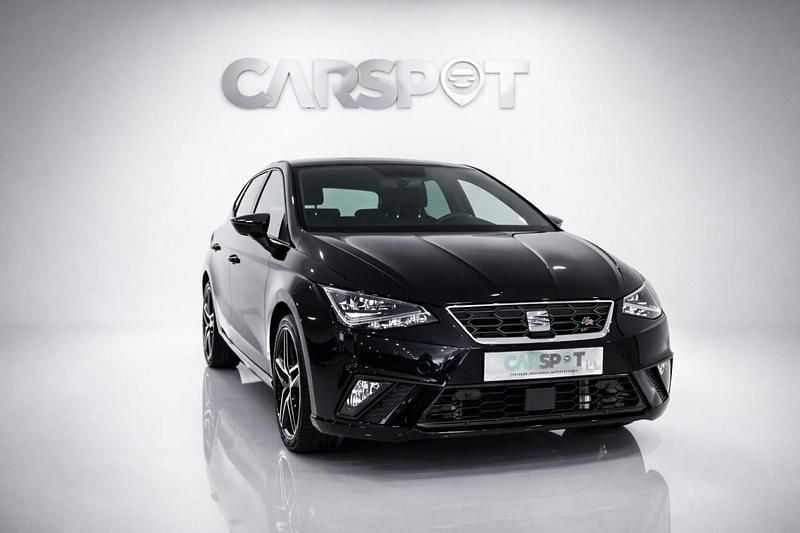 Preto Usado 2021 Seat Ibiza FR | € 16.500 (Preço justo) - Imagem 1/4