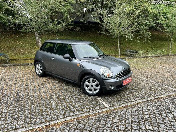 Cinza Usado 2009 Mini Cooper Citadino | € 6.900 - Imagem 1/1