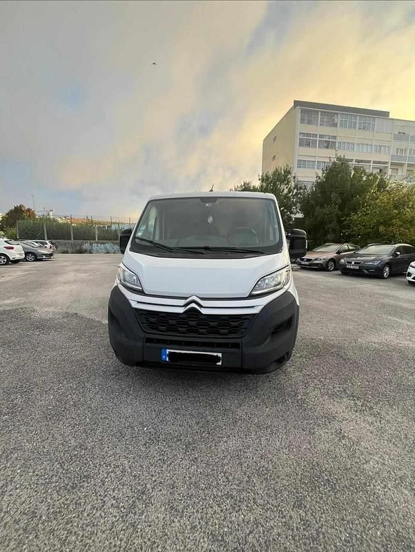 Branco Usado 2021 Citroën Jumper Monovolume | € 13.990 (Super Preço) - Imagem 1/4