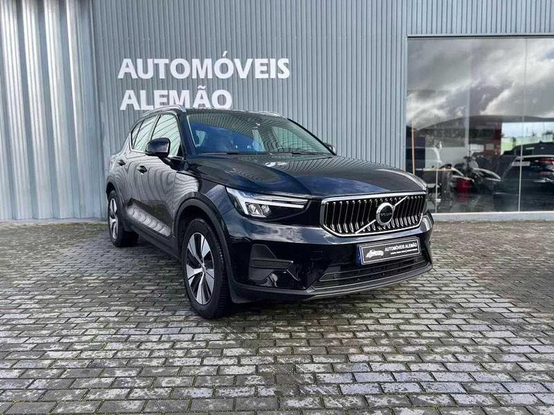 Usado Volvo XC40 211 HP (155 kW) 2023 Preto SUV