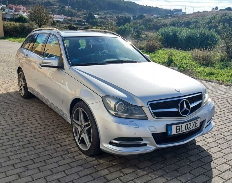 Usado 2013 Mercedes C200 Avantgarde Sedan | € 10.400 (Bom preço) - Imagem 1/4