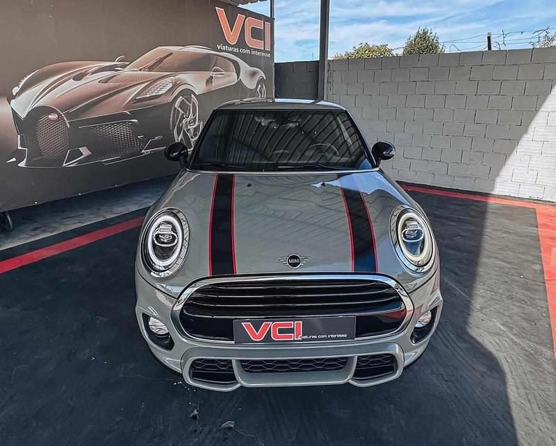 Usado Mini One D 95 HP (69 kW) 2019 Cinzento Citadino