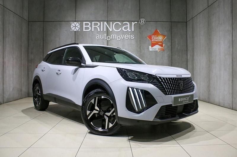 Branco Usado 2024 Peugeot 2008 SUV | € 19.490 (Bom preço) - Imagem 1/4