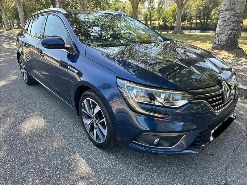 Azul Usado 2018 Renault Mégane IV Carrinha | € 14.490 (Preço justo) - Imagem 1/4