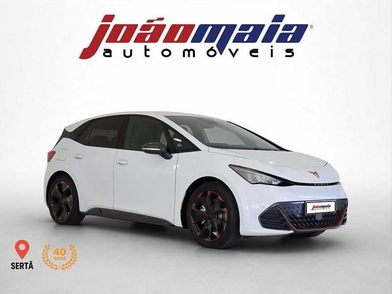 Branco Usado 2024 Cupra Born Citadino | € 29.500 (Preço justo) - Imagem 1/4